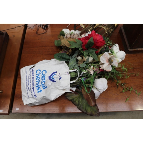 Assorted lot of faux flowers