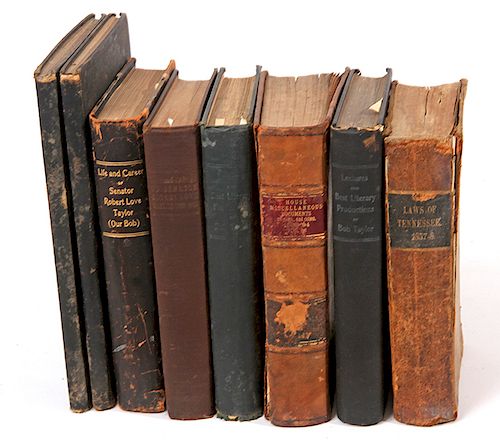 ASSORTED LOT OF TAYLOR BOOKSAn