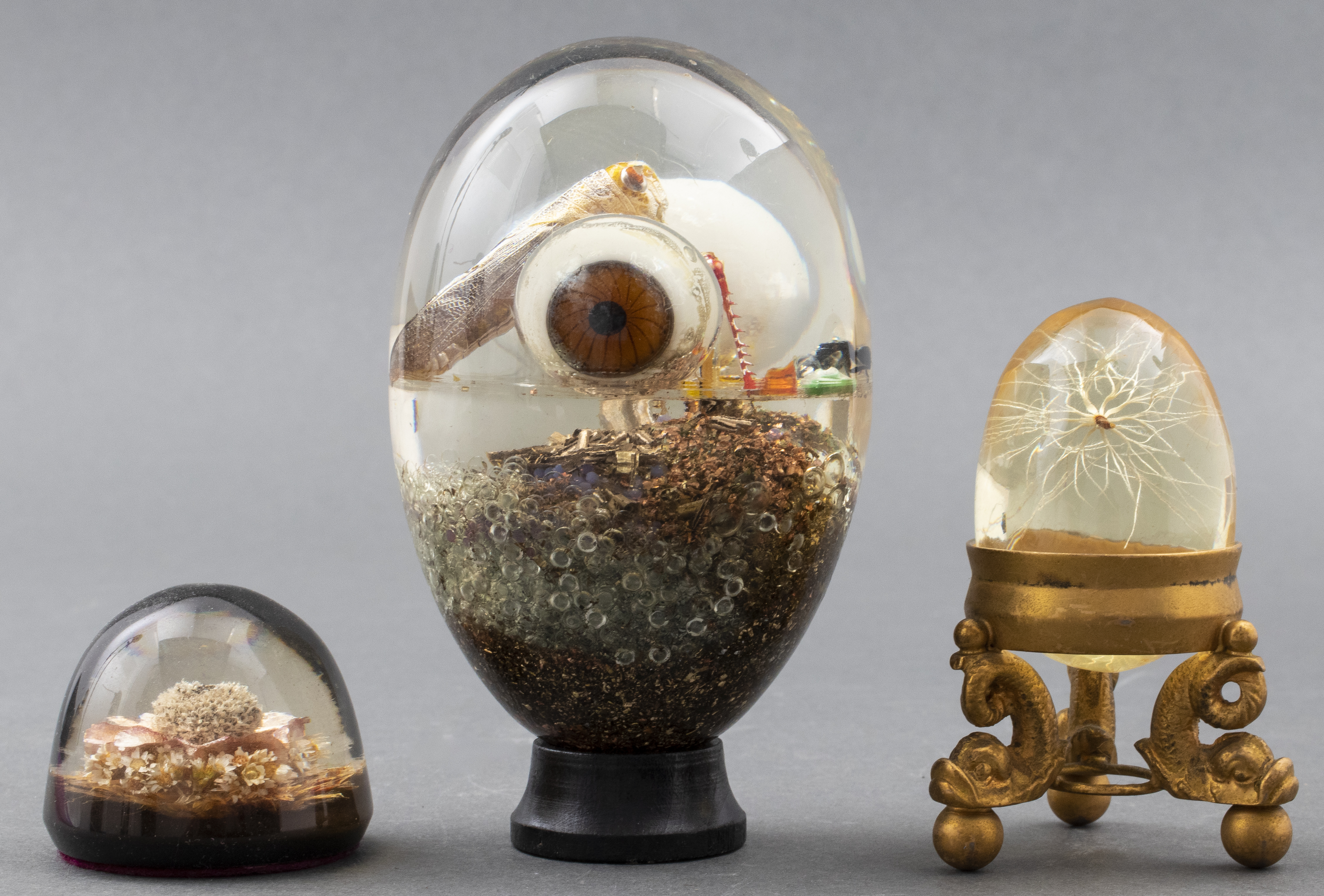 ASSORTED MEMENTO / ODDITY DIORAMA