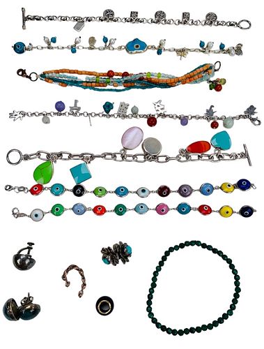 ASSORTED NECKLACEAssorted Necklace.