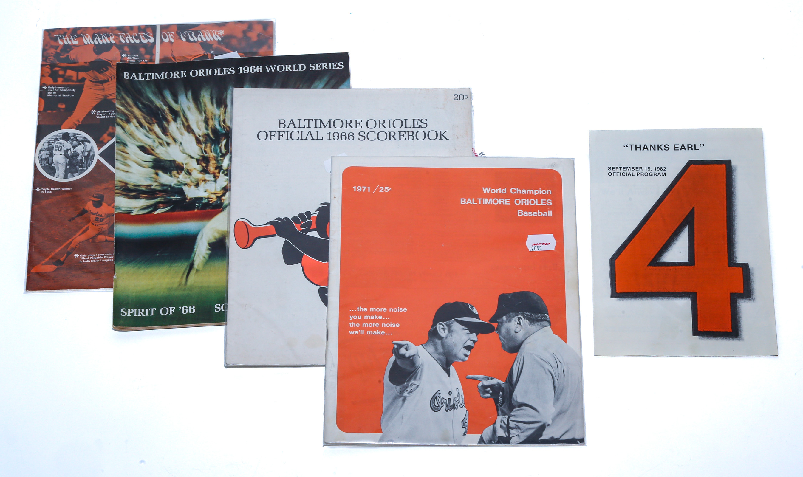 ASSORTED ORIOLES MEMORABILIA