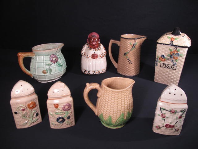 Assorted pieces of basket weave