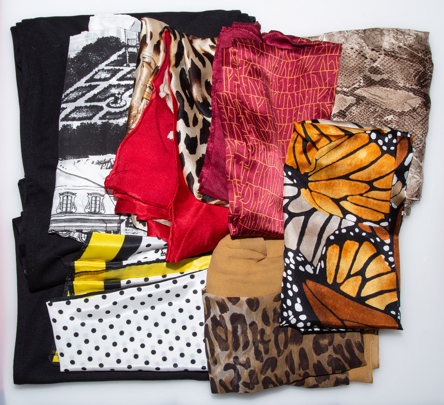 ASSORTED SCARVES & TWO HEAD WRAPS .