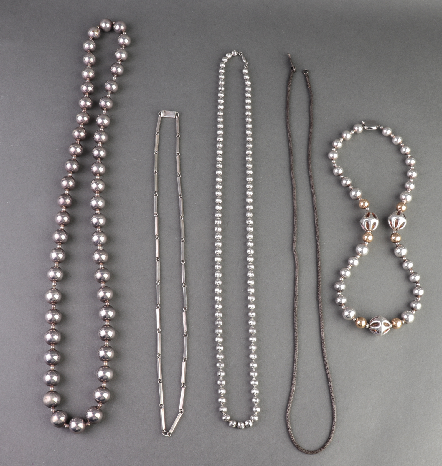 ASSORTED SILVER BEADED & CHAIN