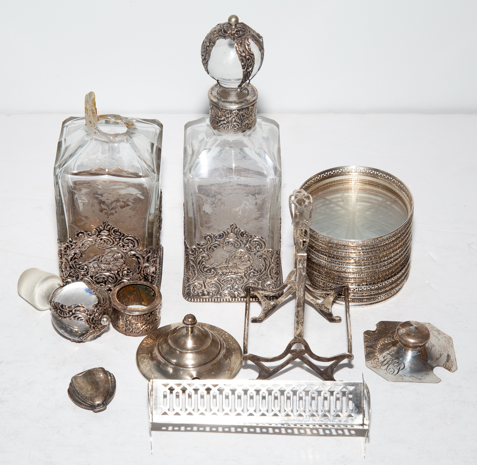 ASSORTED SILVER HOLLOWWARE