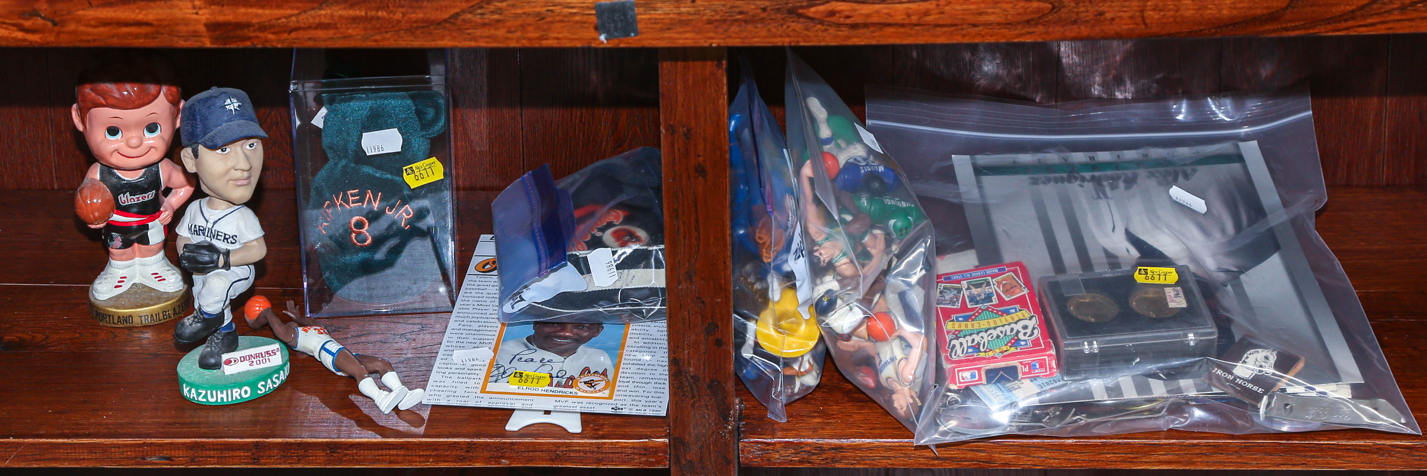 ASSORTED SPORTS MEMORABILIA