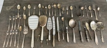 Assorted sterling flatware and