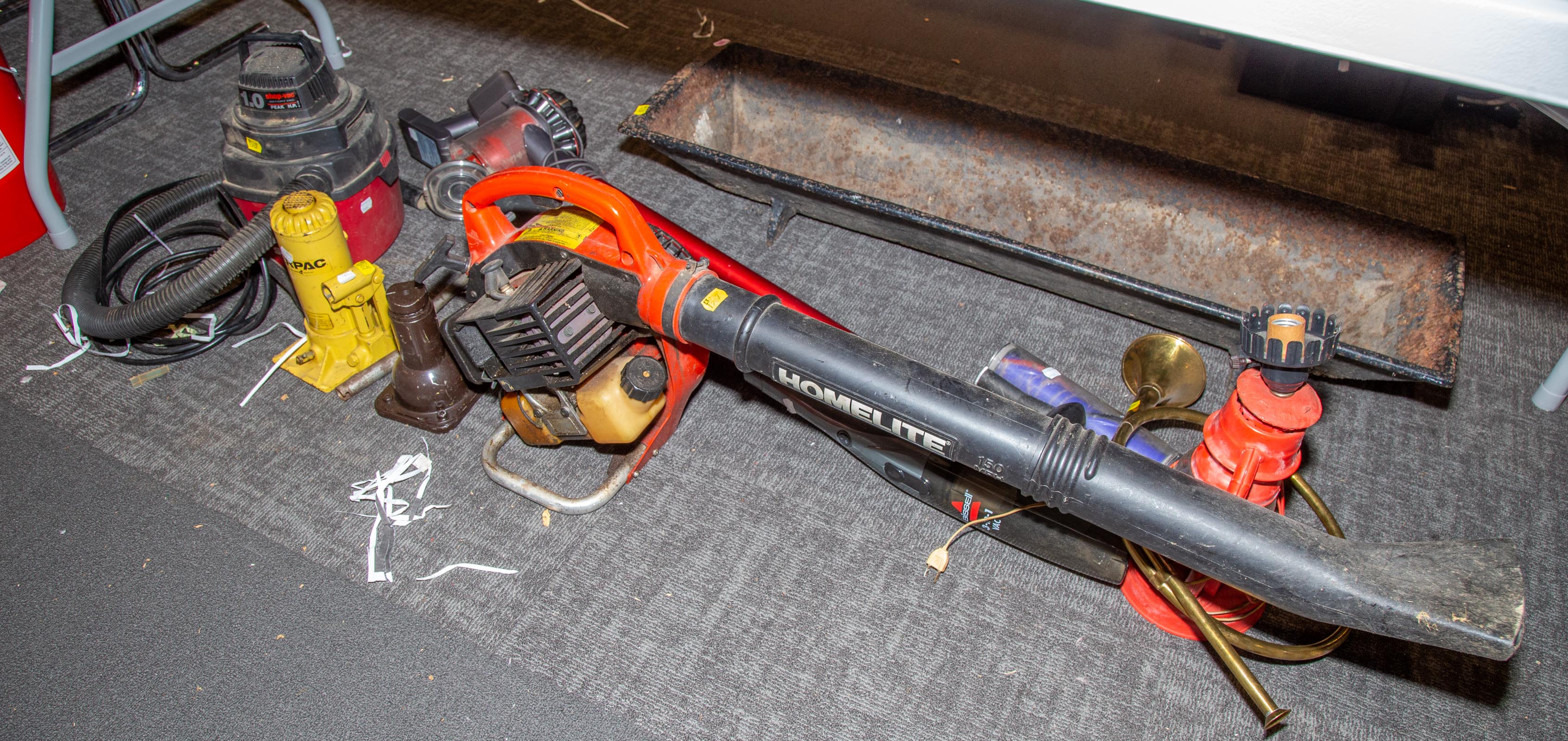 ASSORTED TOOLS Includes 2 bottle