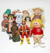 ASSORTED TOY LOTTen piece asso