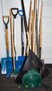 ASSORTED YARD TOOLS & SNOW SHO