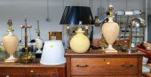ASSORTMENT OF 10 LAMPS Includi