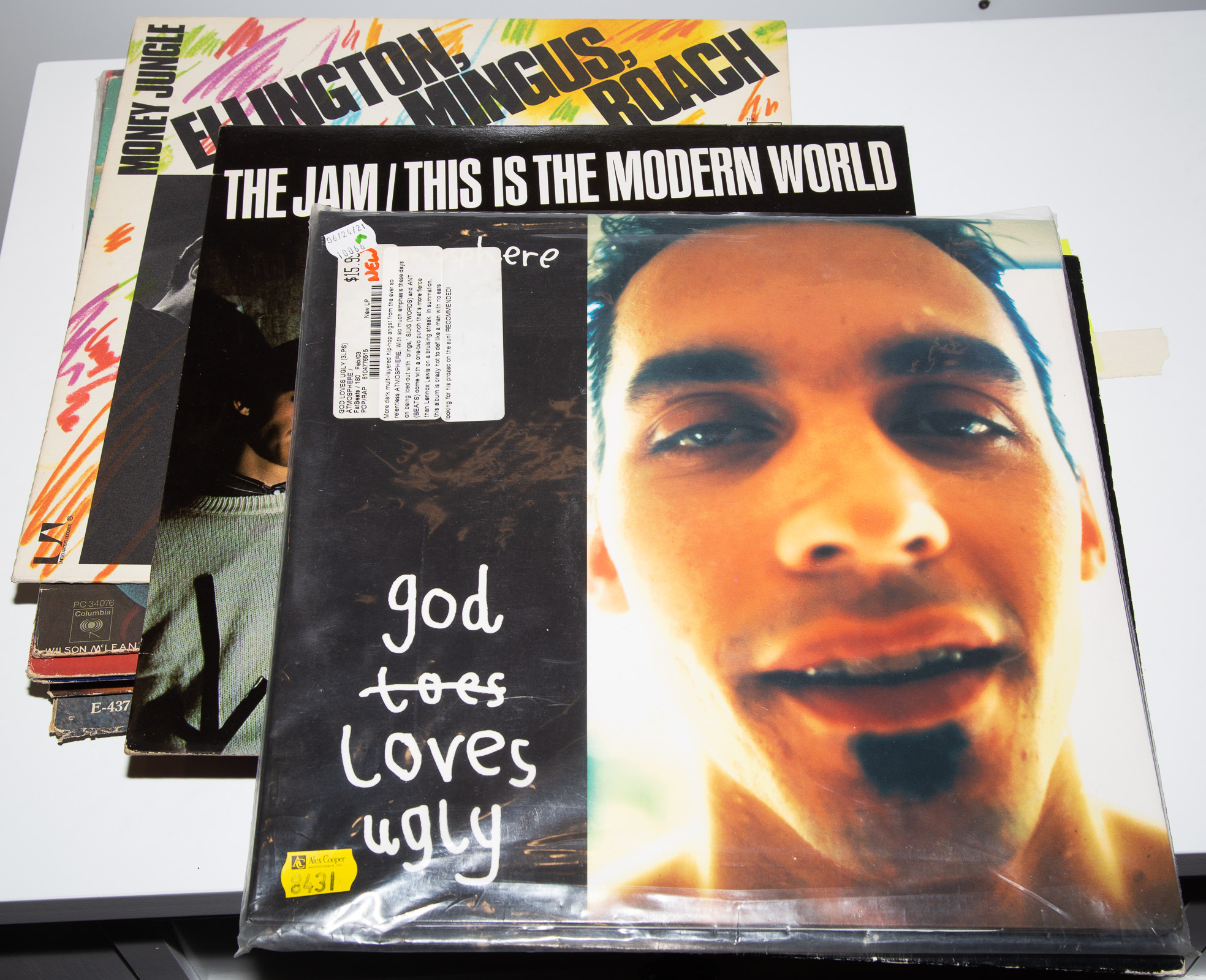 ASSORTMENT OF 13 LP RECORDS