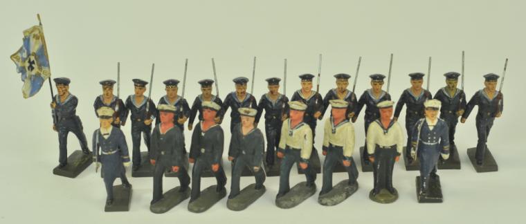 ASSORTMENT OF 7cm LINEOL FIGURES