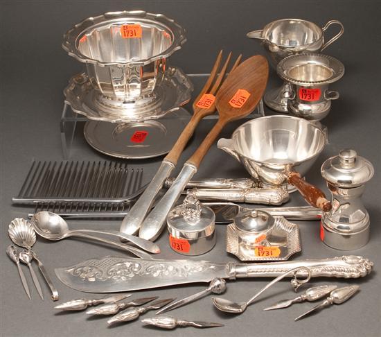 Assortment of American silver table
