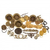 ASSORTMENT OF CURTAIN STAYS &