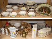 ASSORTMENT OF DECORATIONS & CO