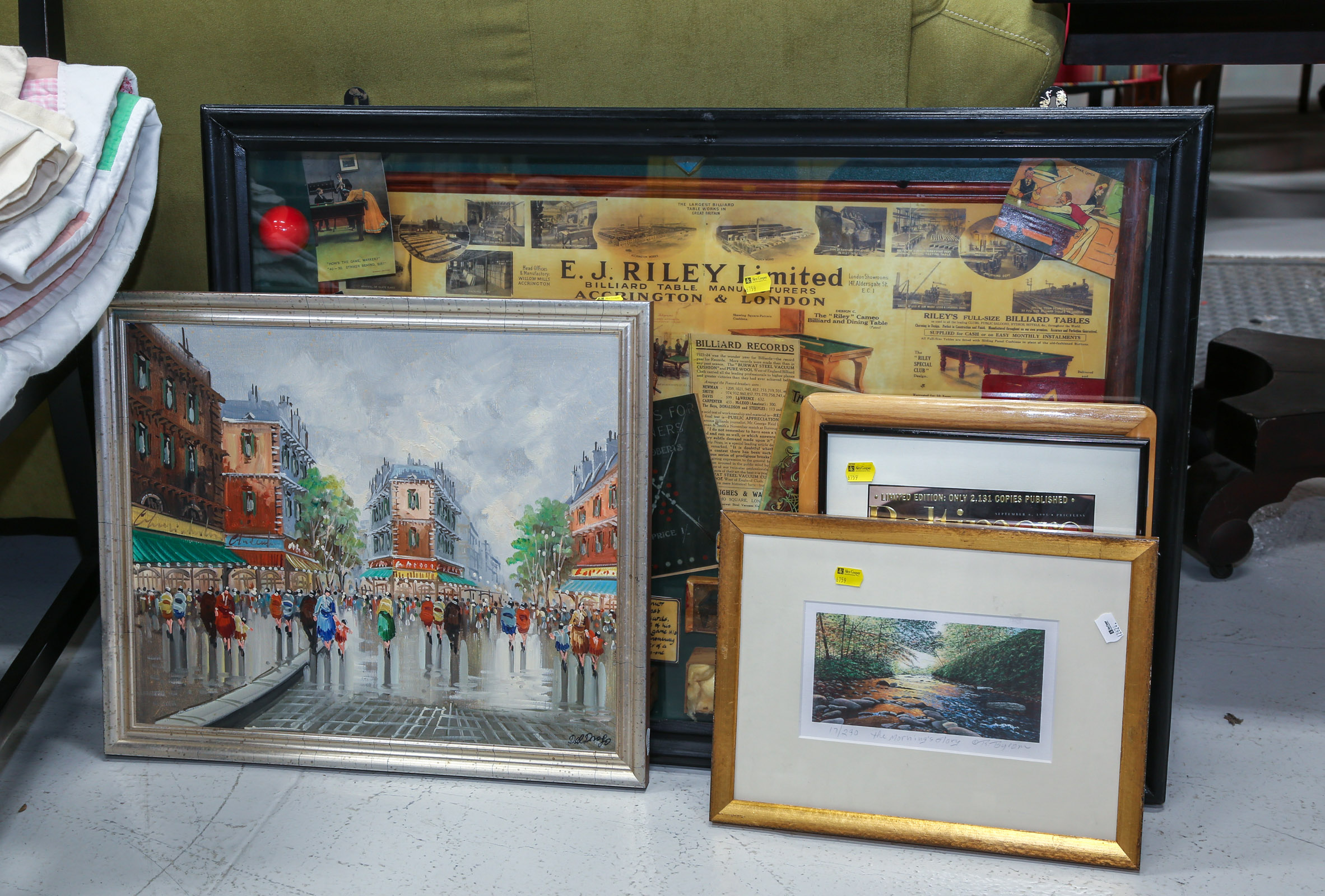 ASSORTMENT OF FRAMED ARTWORK