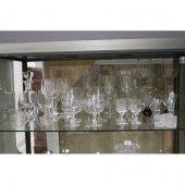 Assortment of glass ware to in