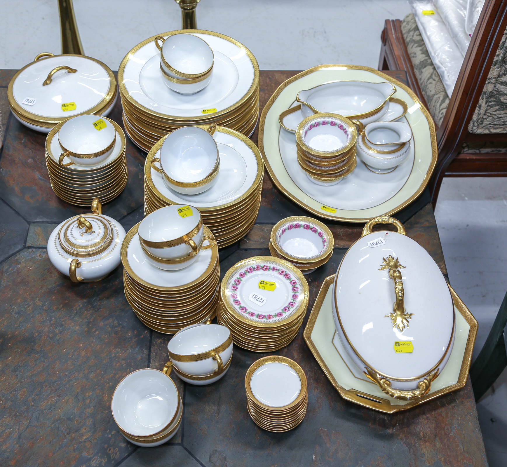 ASSORTMENT OF LIMOGES CHINA
