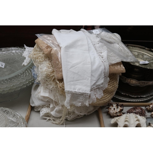 Assortment of linen and lace,