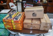 ASSORTMENT OF RAIL KING & MTH