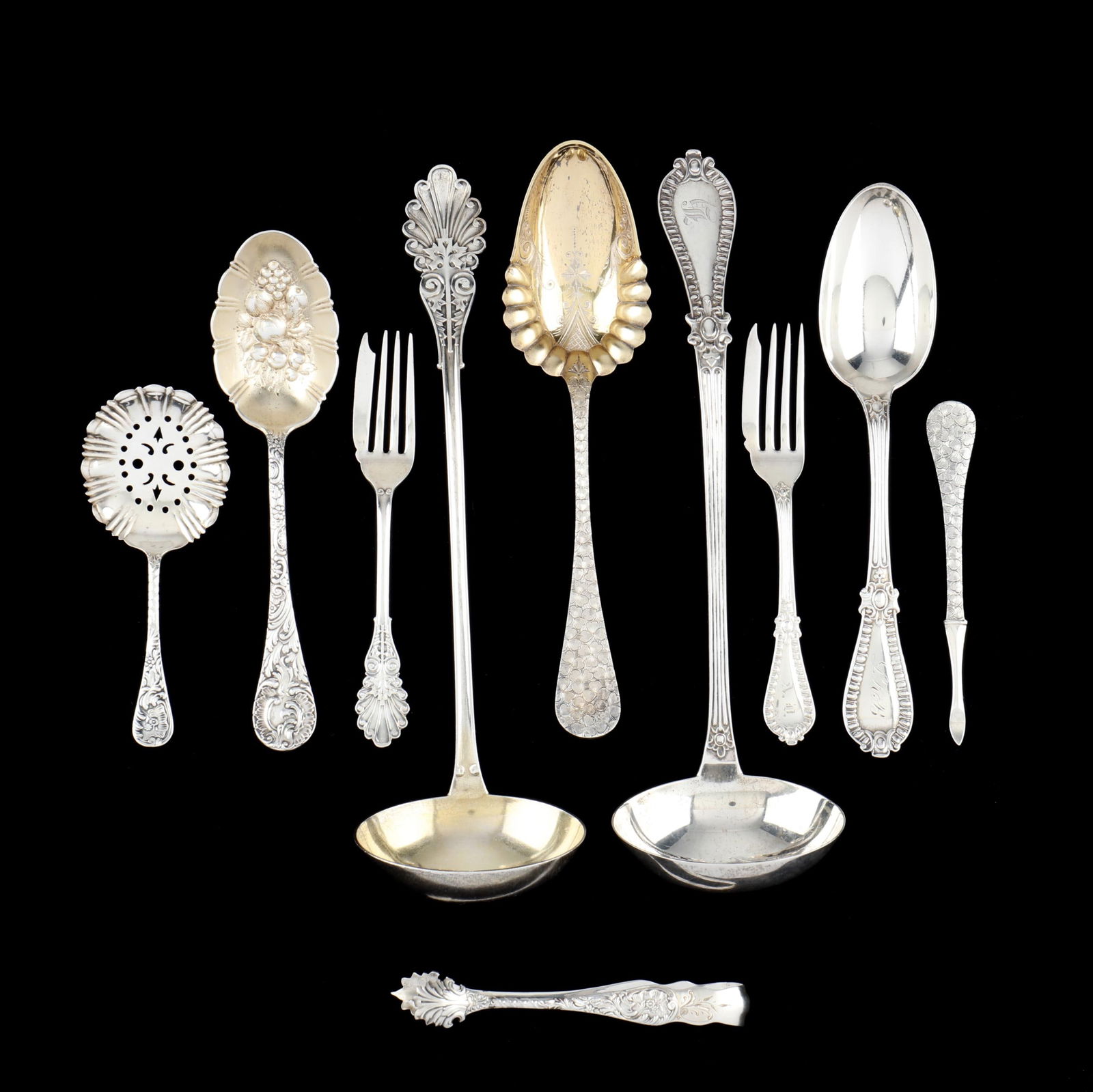 ASSORTMENT OF STERLING SILVER