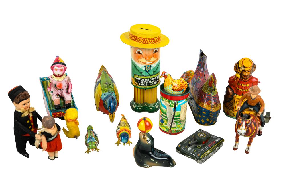 ASSORTMENT OF TIN TOYScomprising