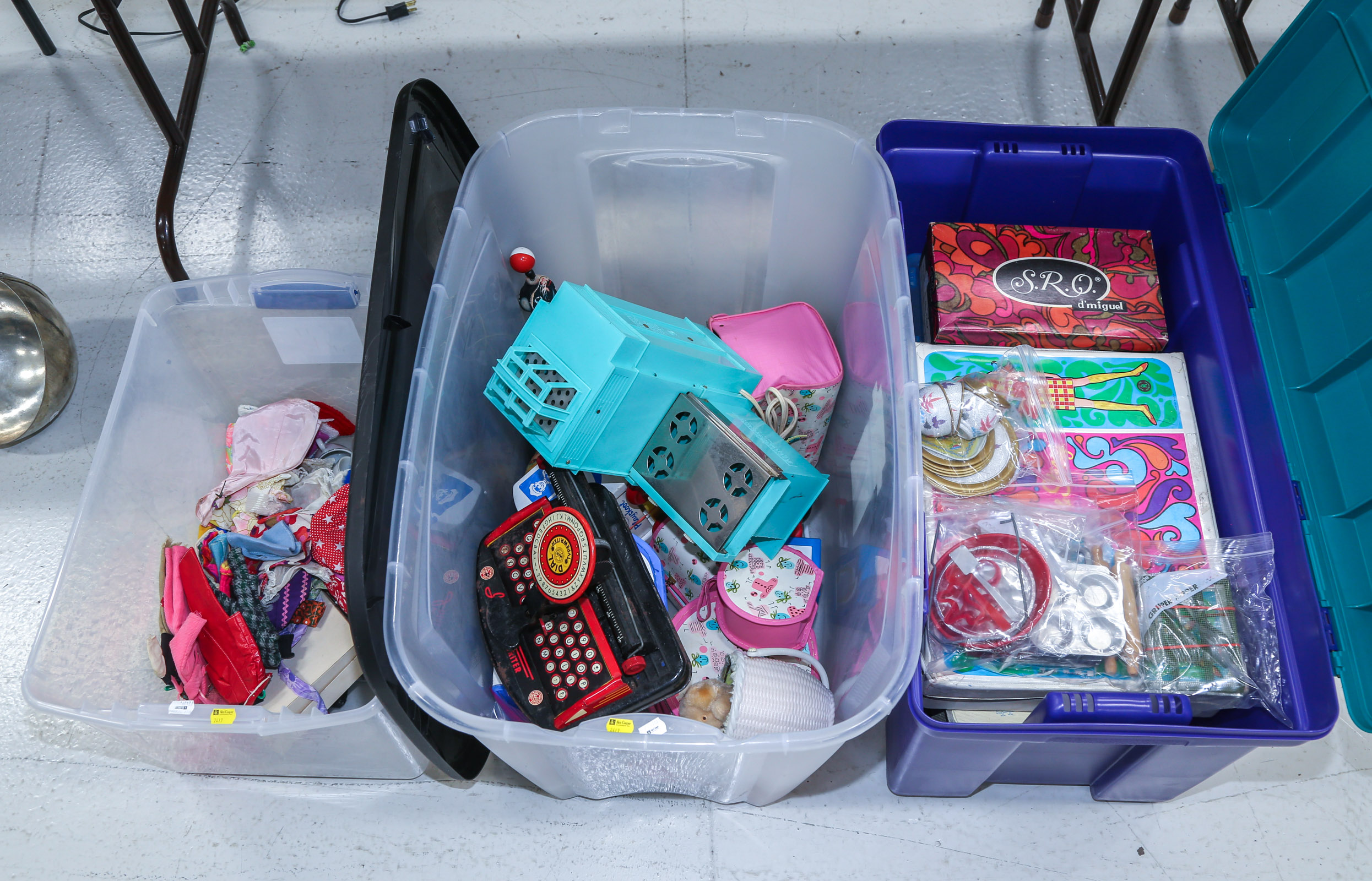 ASSORTMENT OF TOYS & DOLL