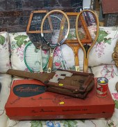 ASSORTMENT OF VINTAGE SPORTING