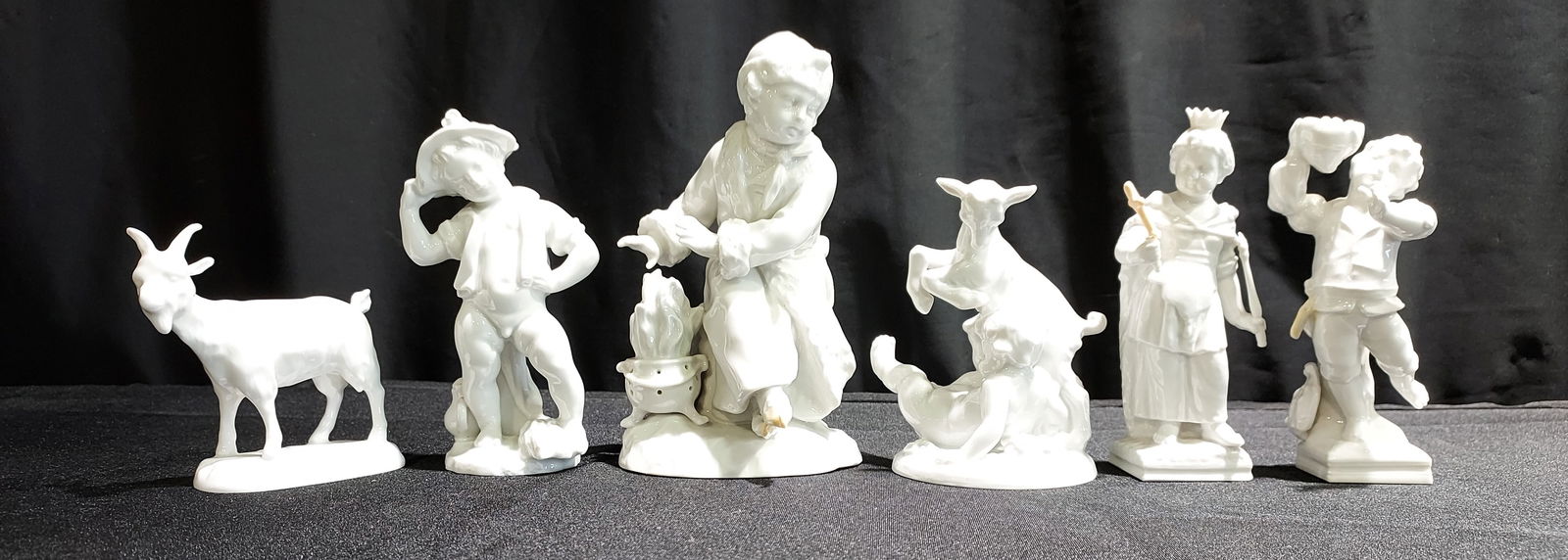 ASST BLANC DE CHINE FIGURINES: KPM,