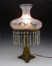 ASTRAL LAMP WITH CUT GLASS SHA