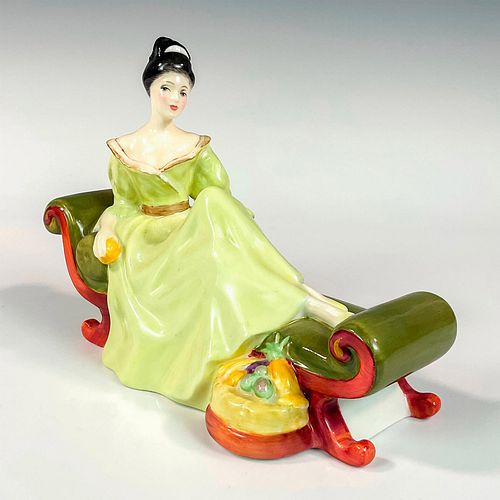 AT EASE HN2473 - ROYAL DOULTON