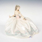 AT THE BALL 1005859 - LLADRO P