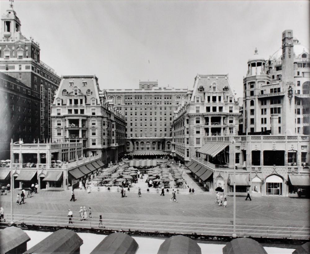 ATLANTIC CITY BOARDWALK Black and