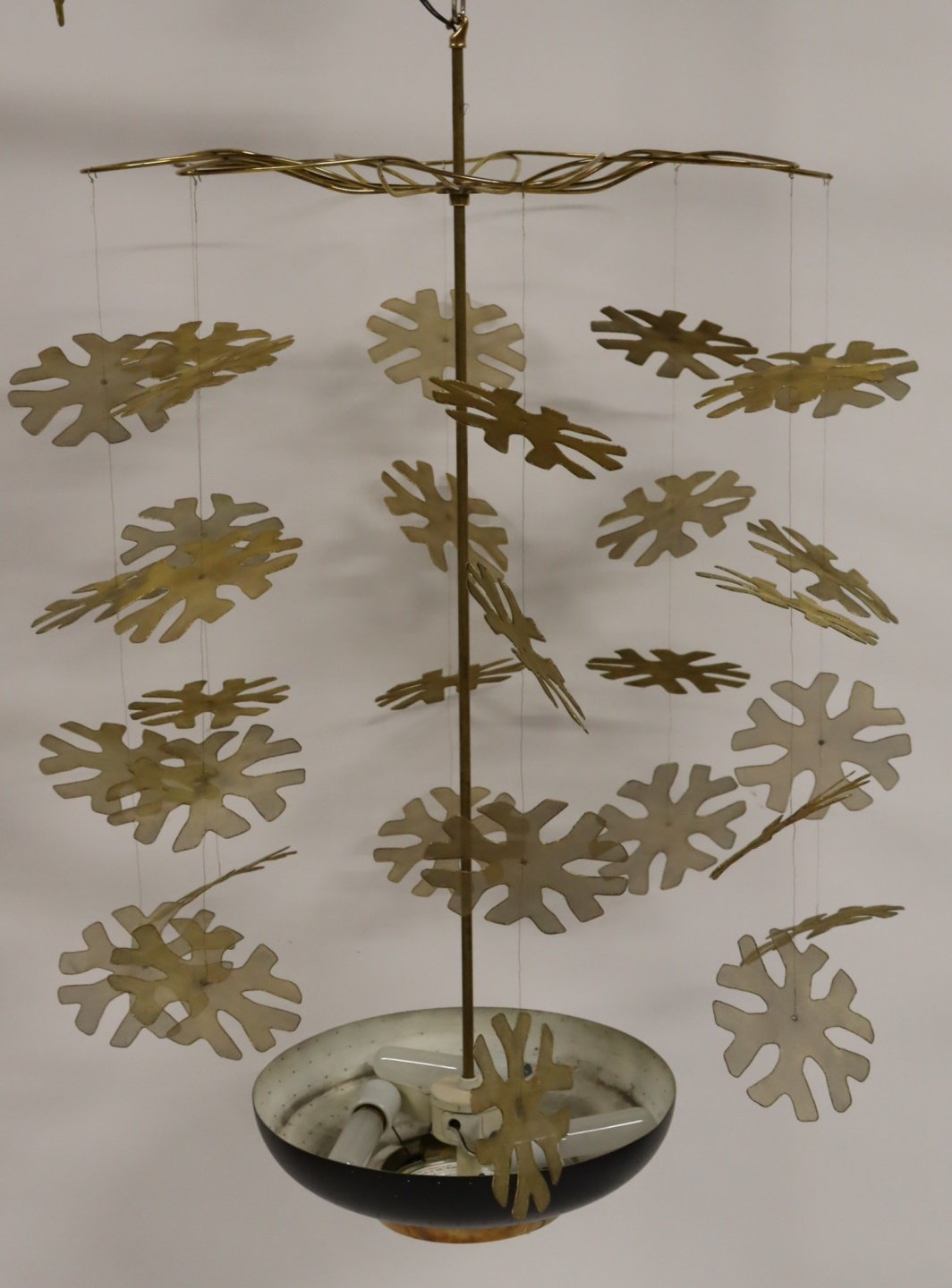 ATTR. PAAVO TYNELL SNOWFLAKE