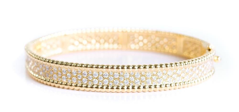 ATTR. VCA 18K PERLEE PEARLS YG