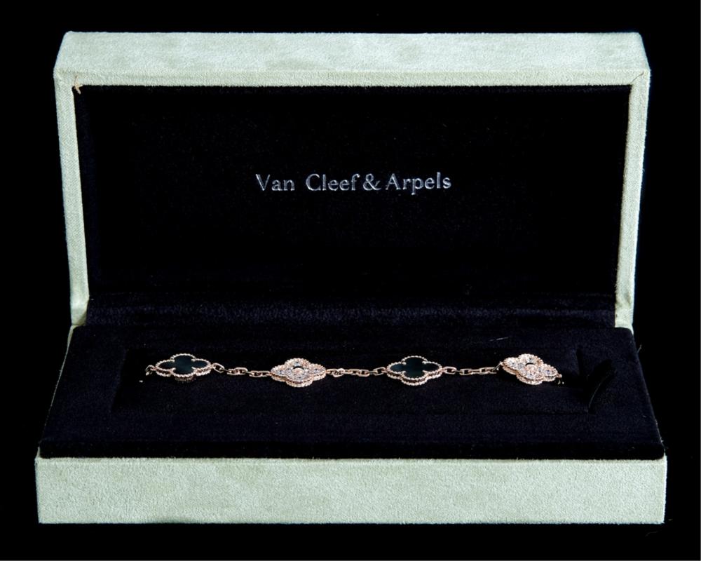 ATTR. VCA 18K RG ALHAMBRA DIAMOND