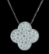 ATTR. VCA 18K WG MAGIC ALAHAMB