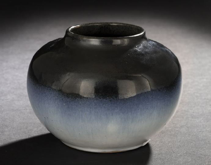 Attractive Early Shearwater Pottery