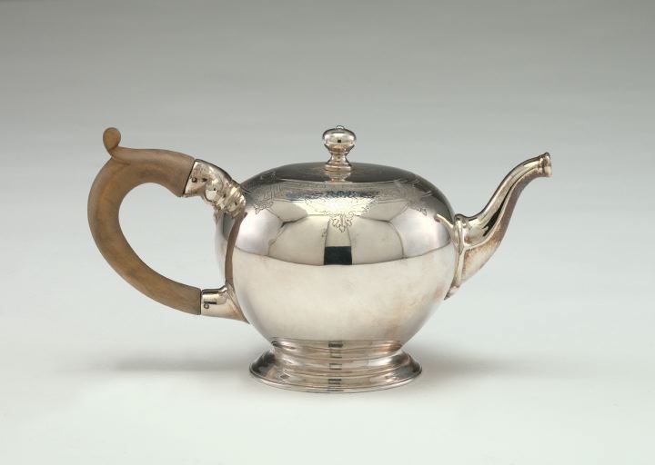 Attractive Edwardian Spherical