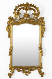 Attractive Italian Carved Gilt