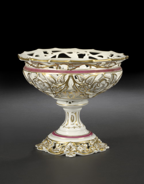 Attractive Paris Porcelain Footed