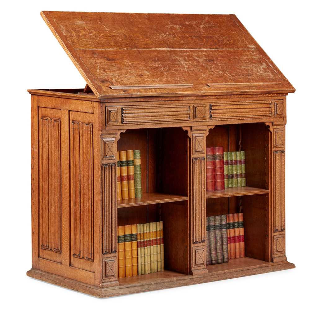ATTRIBUTED TO GILLOW & CO.,