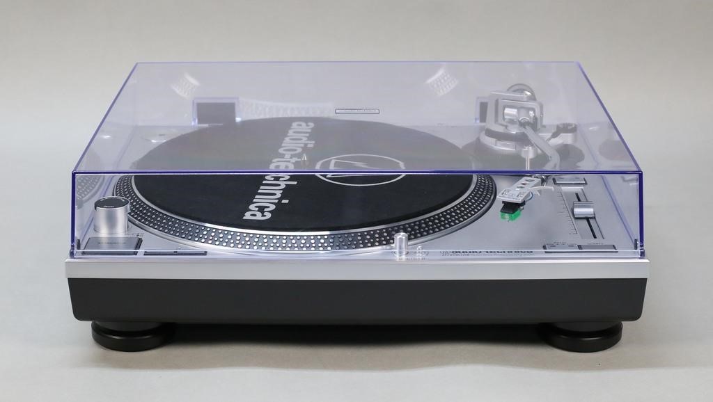 AUDIO-TECHNICA AT-LP120-USB