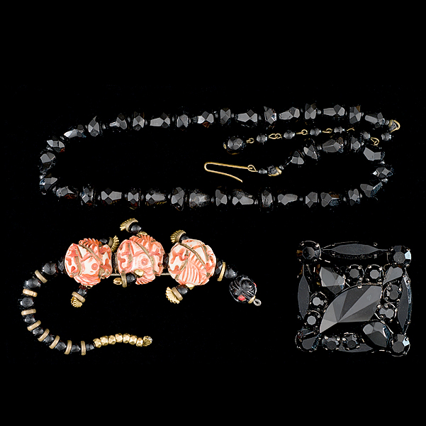 Austrian Rhinestone Set of Necklace