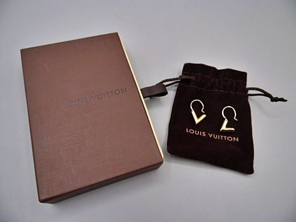 Authentic Louis Vuitton Essential V