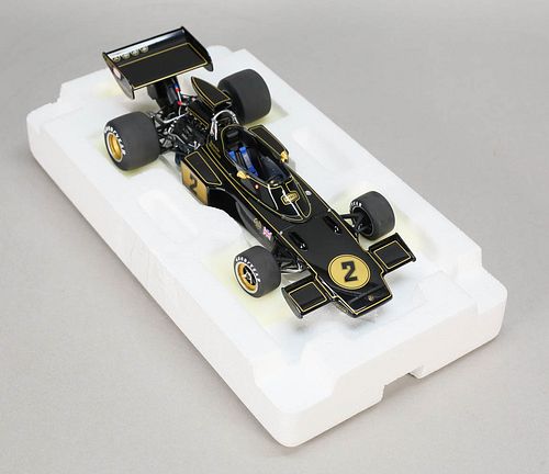 AUTO ART TEAM LOTUS TYPE 72E