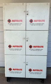 AUTO LITE PARTS DISPLAY CABINE