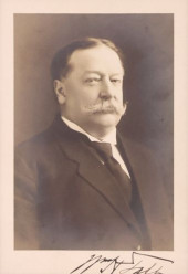AUTOGRAPHED PHOTOGRAPH OF U.S.