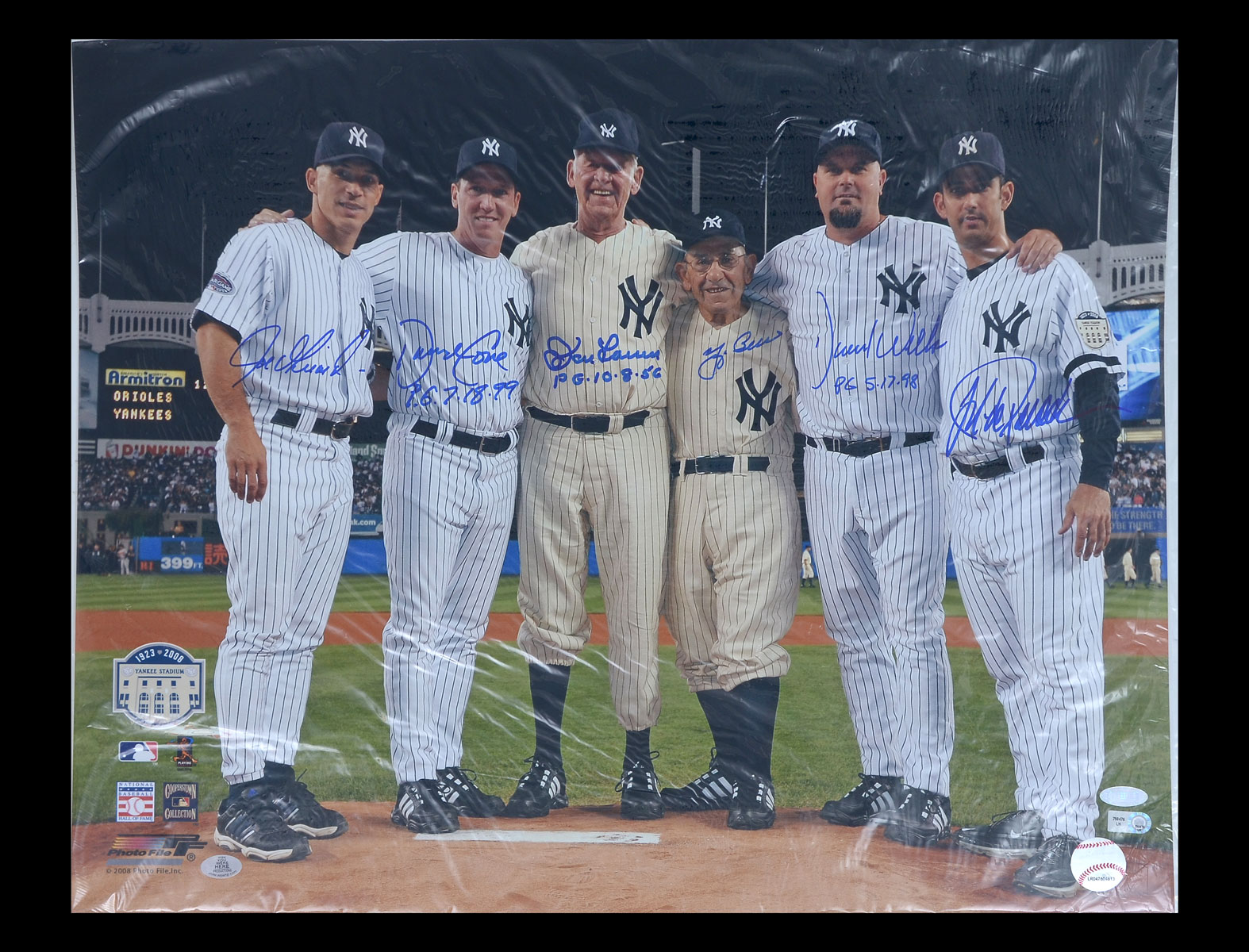 AUTOGRAPHED PHOTOGRAPH YANKEE